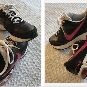 Women’s nike shoes size 10 in like new condition.